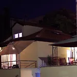 Ella Apartment *