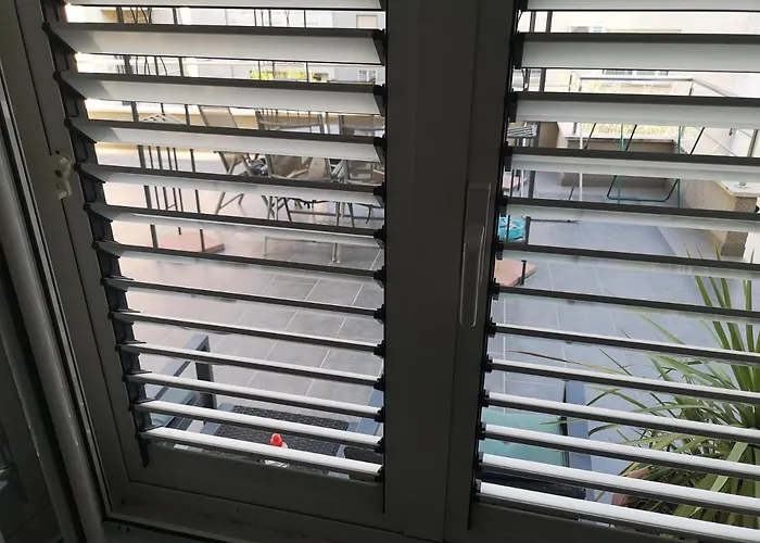 Ella Apartment Split