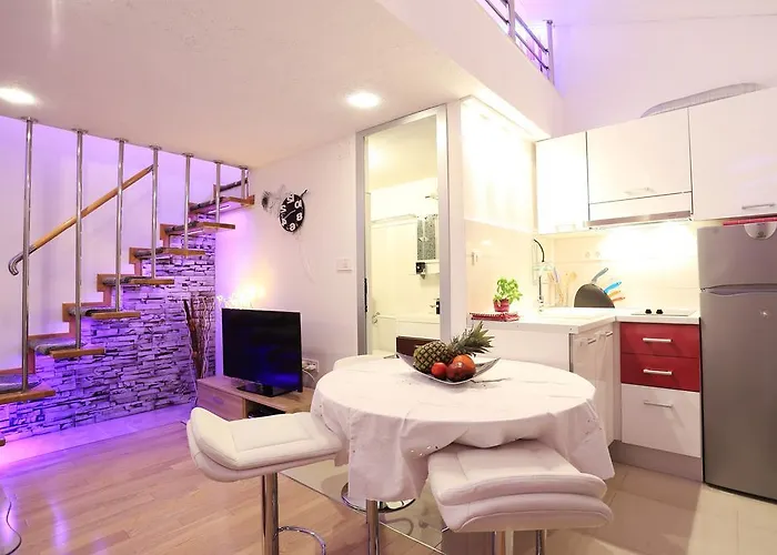 Apartment Ella Split